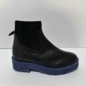 Secret Celebrity Living It Up Women’s Black Ankle Booties, Size 6 M